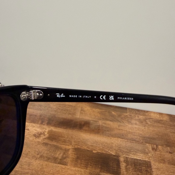 Ray-Ban RB0707S Sunglasses - Picture 3 of 6